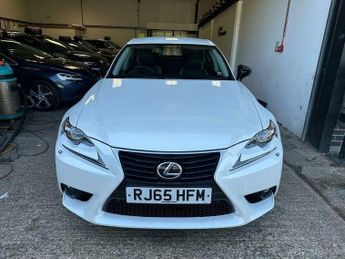 Lexus IS 2.5 300h Sport E-CVT Euro 6 (s/s) 4dr