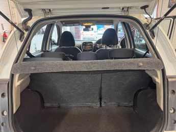 Nissan Micra ACENTA