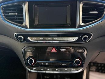 Hyundai Ioniq SE