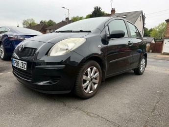 Toyota Yaris 1.3 VVT-i TR 5dr