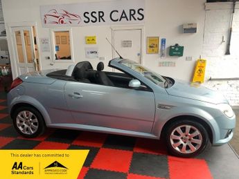 Vauxhall Tigra 1.4i 16v Convertible 2dr Petrol Manual (146 g/km, 89 bhp)