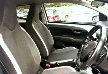 Toyota AYGO 1.0 VVT-i x-trend x-shift Euro 6 5dr (Safety Sense)