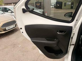 Toyota AYGO 1.0 VVT-i x-trend x-shift Euro 6 5dr (Safety Sense)