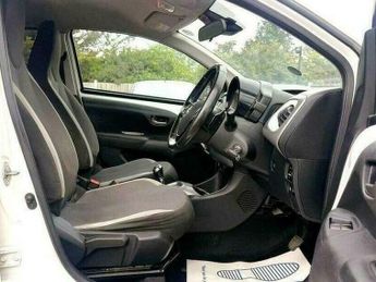 Toyota AYGO 1.0 VVT-i x-trend x-shift Euro 6 5dr (Safety Sense)