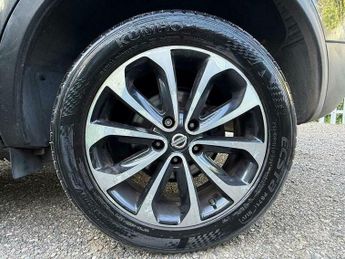 Nissan Qashqai 1.6 n-tec+ CVT 2WD Euro 5 5dr
