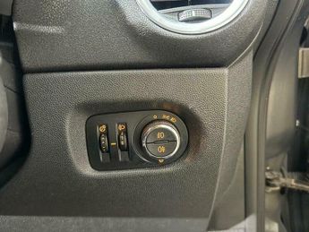 Vauxhall Corsa 1.4 16V SXi Auto Euro 5 5dr (A/C)
