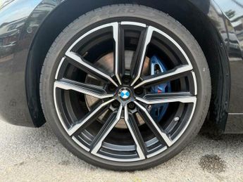 BMW 4 SERIES 2.0 420d MHT M Sport Auto Euro 6 (s/s) 2dr