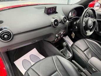 Audi A1 1.4 TFSI CoD Black Edition Sportback S Tronic Euro 5 (s/s) 5dr