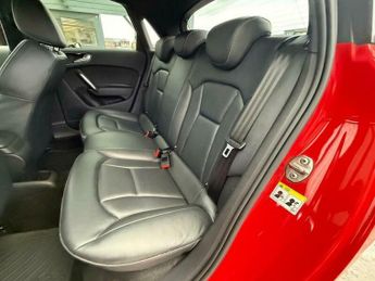 Audi A1 1.4 TFSI CoD Black Edition Sportback S Tronic Euro 5 (s/s) 5dr