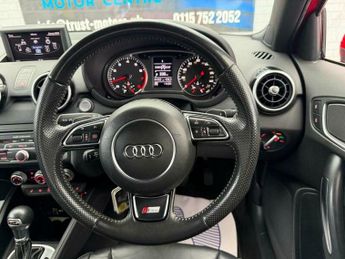 Audi A1 1.4 TFSI CoD Black Edition Sportback S Tronic Euro 5 (s/s) 5dr
