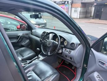 Toyota RAV4 2.0 VVT-i VX SUV 5dr Petrol Automatic 4WD (224 g/km, 147 bhp)