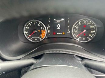 Jeep Renegade 1.4T MultiAirII Longitude Euro 6 (s/s) 5dr
