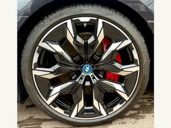 BMW 5 SERIES EDRIVE40 M SPORT PRO