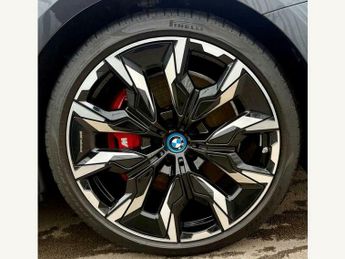 BMW 5 SERIES EDRIVE40 M SPORT PRO
