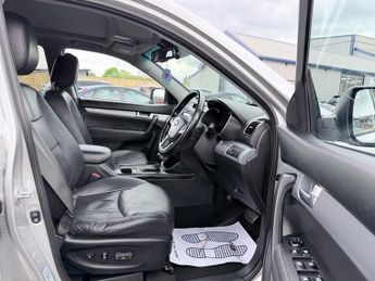 Kia Sorento CRDI KX-3 SAT NAV AUTO DIESEL 115K MILES SUNROOF HEATED LETHER S