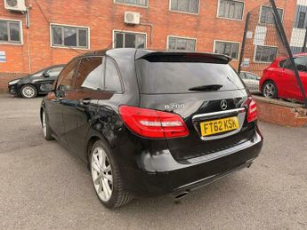 Mercedes-Benz B Class 1.8 B200 CDI BlueEfficiency Sport 7G-DCT Euro 5 (s/s) 5dr