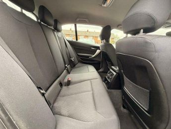 BMW 1 SERIES 2.0 120d SE Auto Euro 5 (s/s) 5dr