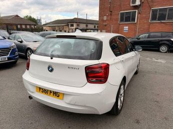 BMW 1 SERIES 2.0 120d SE Auto Euro 5 (s/s) 5dr