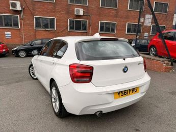 BMW 1 SERIES 2.0 120d SE Auto Euro 5 (s/s) 5dr