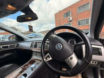 Jaguar XF 3.0d S V6 Premium Luxury Auto Euro 5 4dr