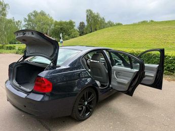 BMW 3 SERIES 2.0 320i SE Auto Euro 4 4dr