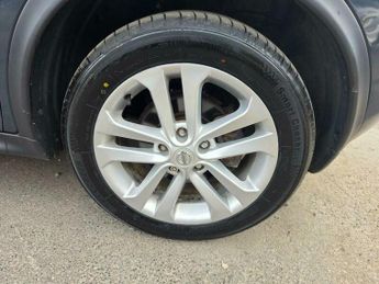 Nissan Juke 1.6 Acenta Premium CVT Euro 5 5dr
