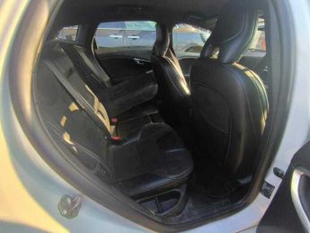 Volvo V40 D2 R-DESIGN NAV