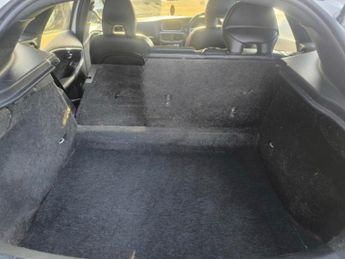 Volvo V40 D2 R-DESIGN NAV