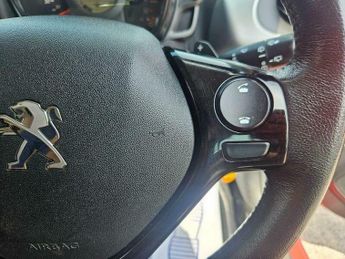 Peugeot 108 1.0 Active 2 Tronic Euro 6 5dr