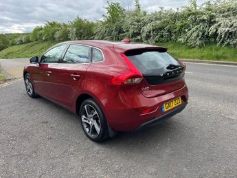 Volvo V40 D2 INSCRIPTION