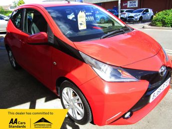 Toyota AYGO VVT-I X-PRESSION