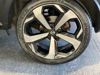 Nissan Juke 1.0 DIG-T Tekna DCT Auto Euro 6 (s/s) 5dr