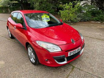 Renault Megane 1.6 16V Dynamique Euro 5 5dr