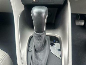 Toyota Yaris 1.5 VVT-h Excel E-CVT Euro 6 (s/s) 5dr