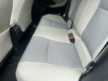 Toyota Yaris 1.5 VVT-h Excel E-CVT Euro 6 (s/s) 5dr