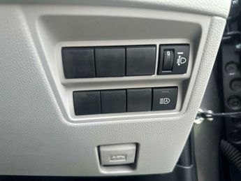 Toyota Yaris 1.5 VVT-h Excel E-CVT Euro 6 (s/s) 5dr
