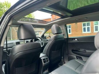 Kia Sportage 1.6 T-GDi 4 DCT AWD Euro 6 (s/s) 5dr
