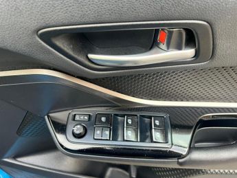 Toyota CHR DYNAMIC