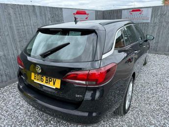 Vauxhall Astra 1.6 CDTi Tech Line Sports Tourer Auto Euro 6 5dr