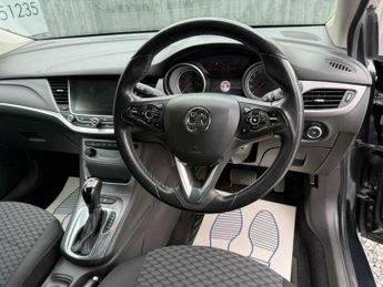 Vauxhall Astra 1.6 CDTi Tech Line Sports Tourer Auto Euro 6 5dr