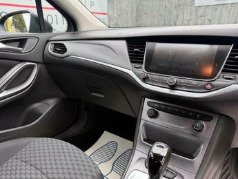 Vauxhall Astra 1.6 CDTi Tech Line Sports Tourer Auto Euro 6 5dr