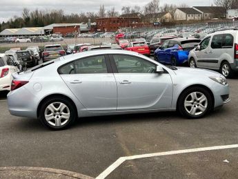 Vauxhall Insignia 1.4i Turbo Design Euro 6 (s/s) 5dr
