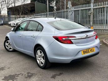 Vauxhall Insignia 1.4i Turbo Design Euro 6 (s/s) 5dr