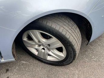 Vauxhall Insignia 1.4i Turbo Design Euro 6 (s/s) 5dr