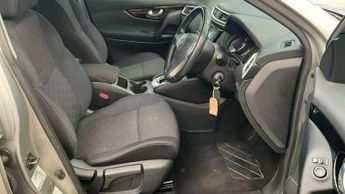 Nissan Qashqai 1.2 DIG-T Acenta XTRON 2WD Euro 6 (s/s) 5dr