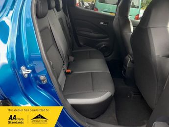 Nissan Juke 1.6 hybrid N-CONNECTA, AUTO, 1 OWNER, FULL HISTORY, BLUE