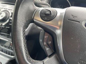 Ford Focus 1.0 TITANIUM