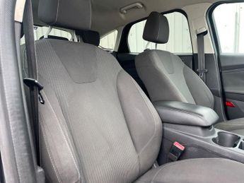 Ford Focus 1.0 TITANIUM