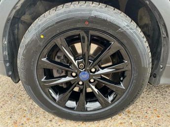 Ford Kuga 2.0 TDCi Titanium Powershift AWD Euro 6 (s/s) 5dr