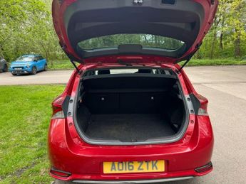 Toyota Auris VVT-I BUSINESS EDITION